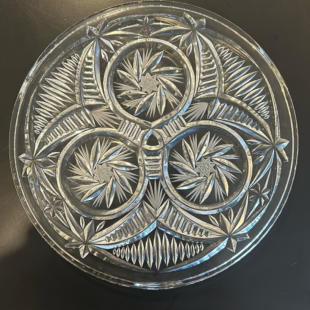 Vintage Pinwheel Crystal Cake Plate